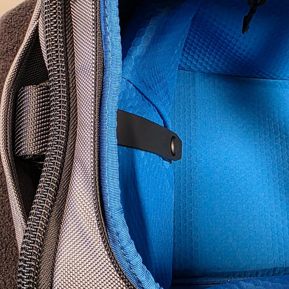 TUMI - Alpha Bravo Mason Duffel - Medium Travel Duffel Bag - NEW! - Picture 13 of 15